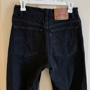 vintage LEVI’S black 550 relaxed fit jeans